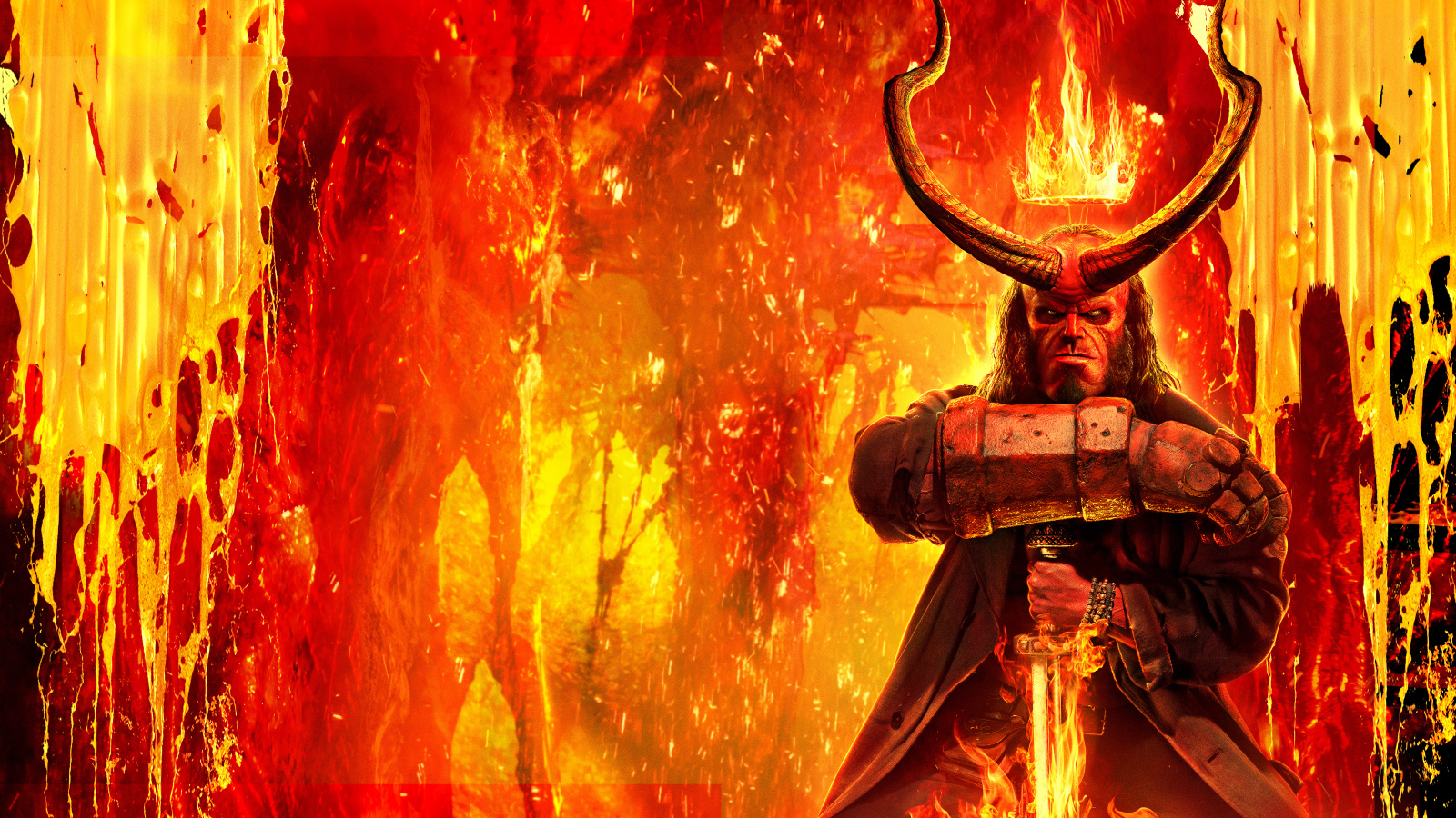 Главный герой фильма Хеллбой 2 на фоне раскаленной лавы