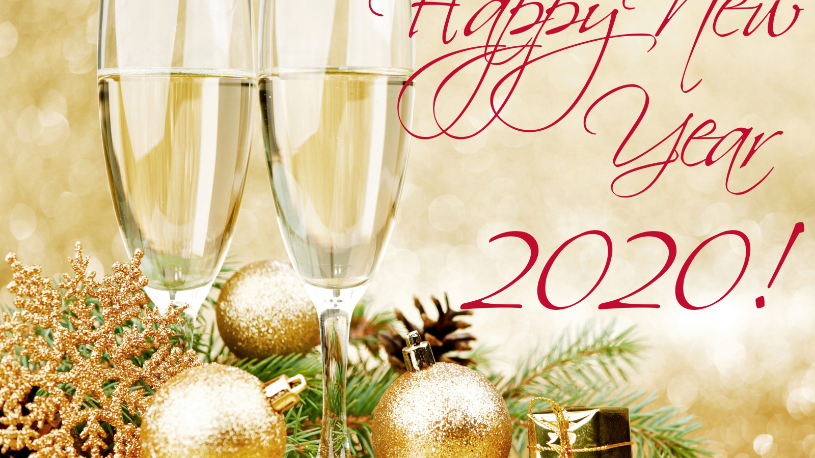 Два бокала шампанского и елочные шары, открытка на новый год 2020 