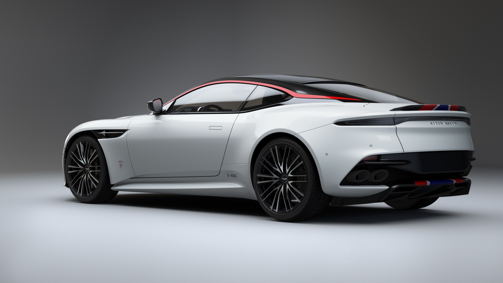 Автомобиль Aston Martin DBS Superleggera, 2019 года вид сзади