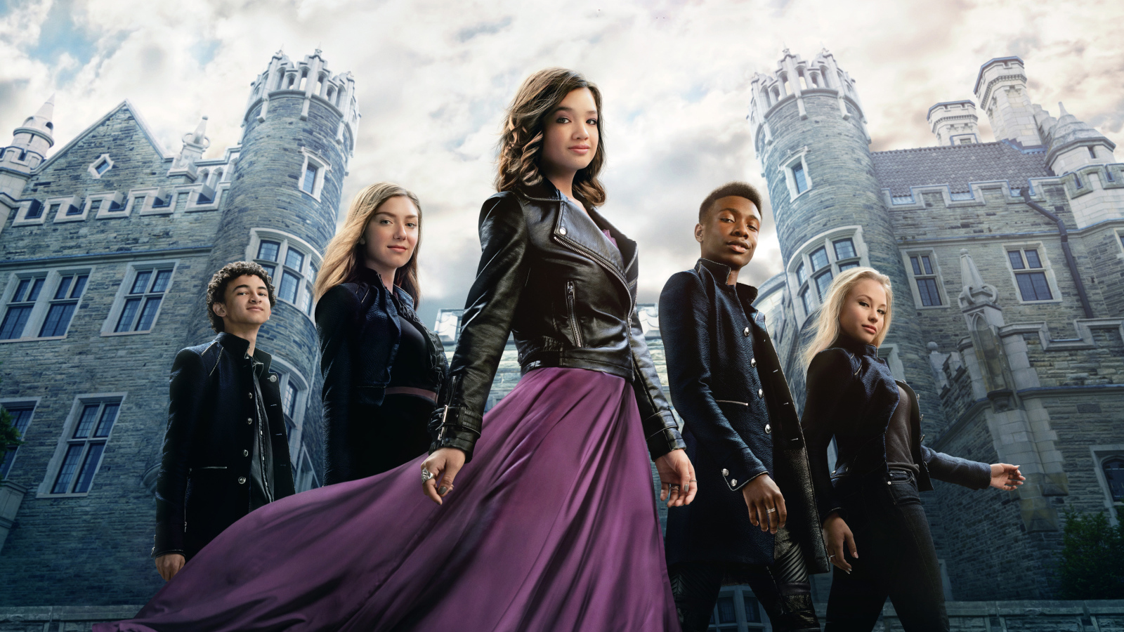 Главные герои фильма Тайное общество младших монарших особ, 2020