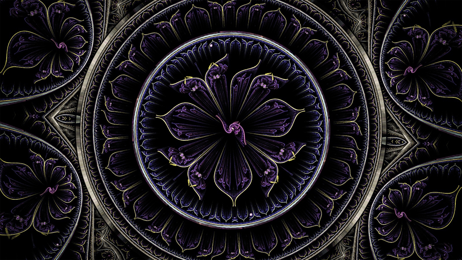 Красивый фиолетовый фрактальный рисунок с золотыми линиями