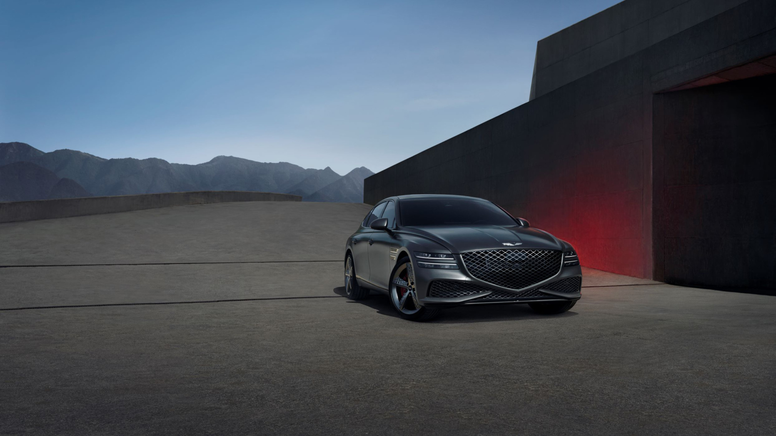 Автомобиль Genesis G80 Sport 2021 года