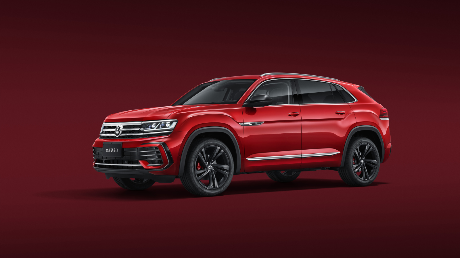 Красный внедорожник Volkswagen Teramont X 2021 года