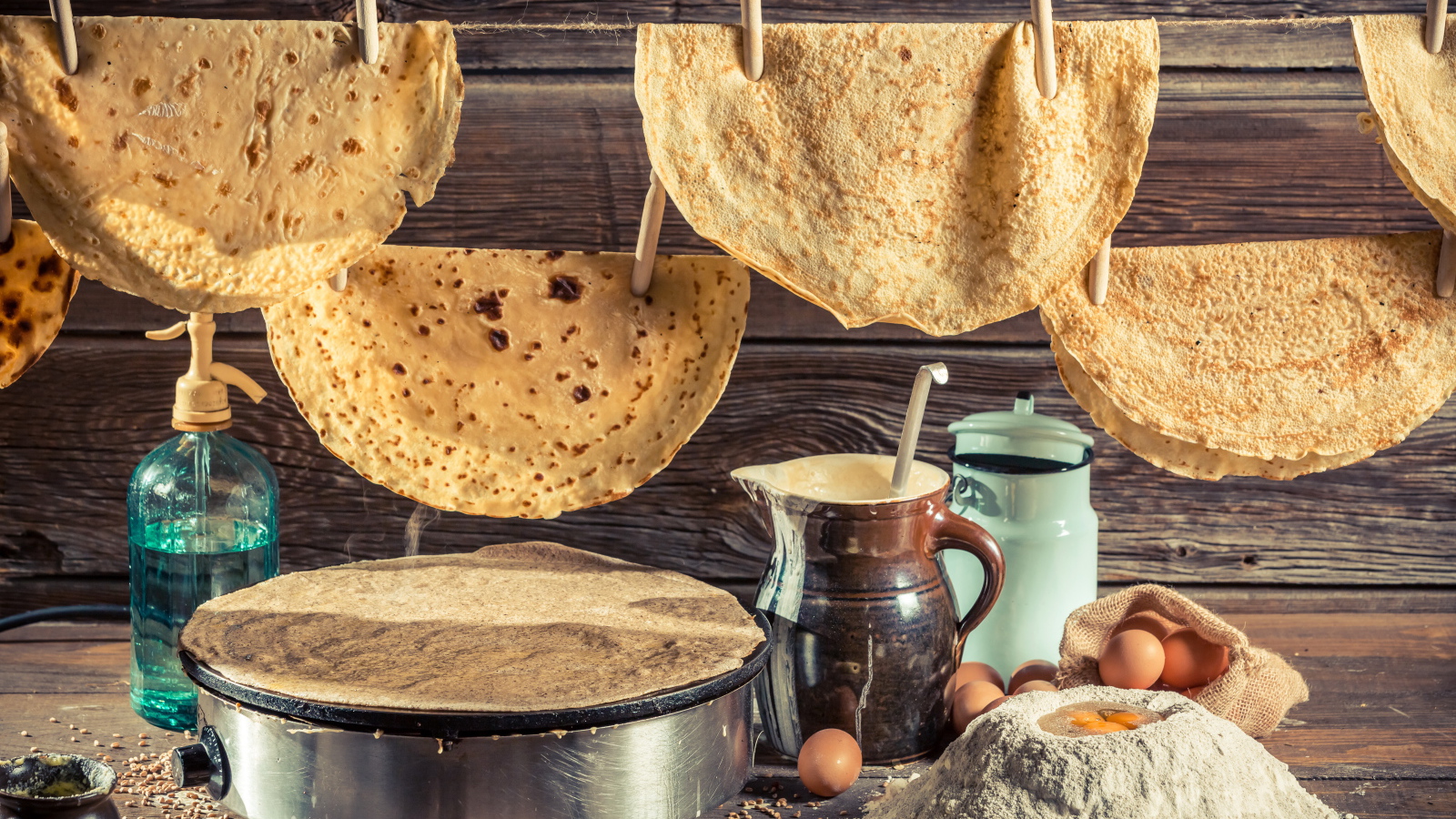 Заготовка блинов на Масленицу