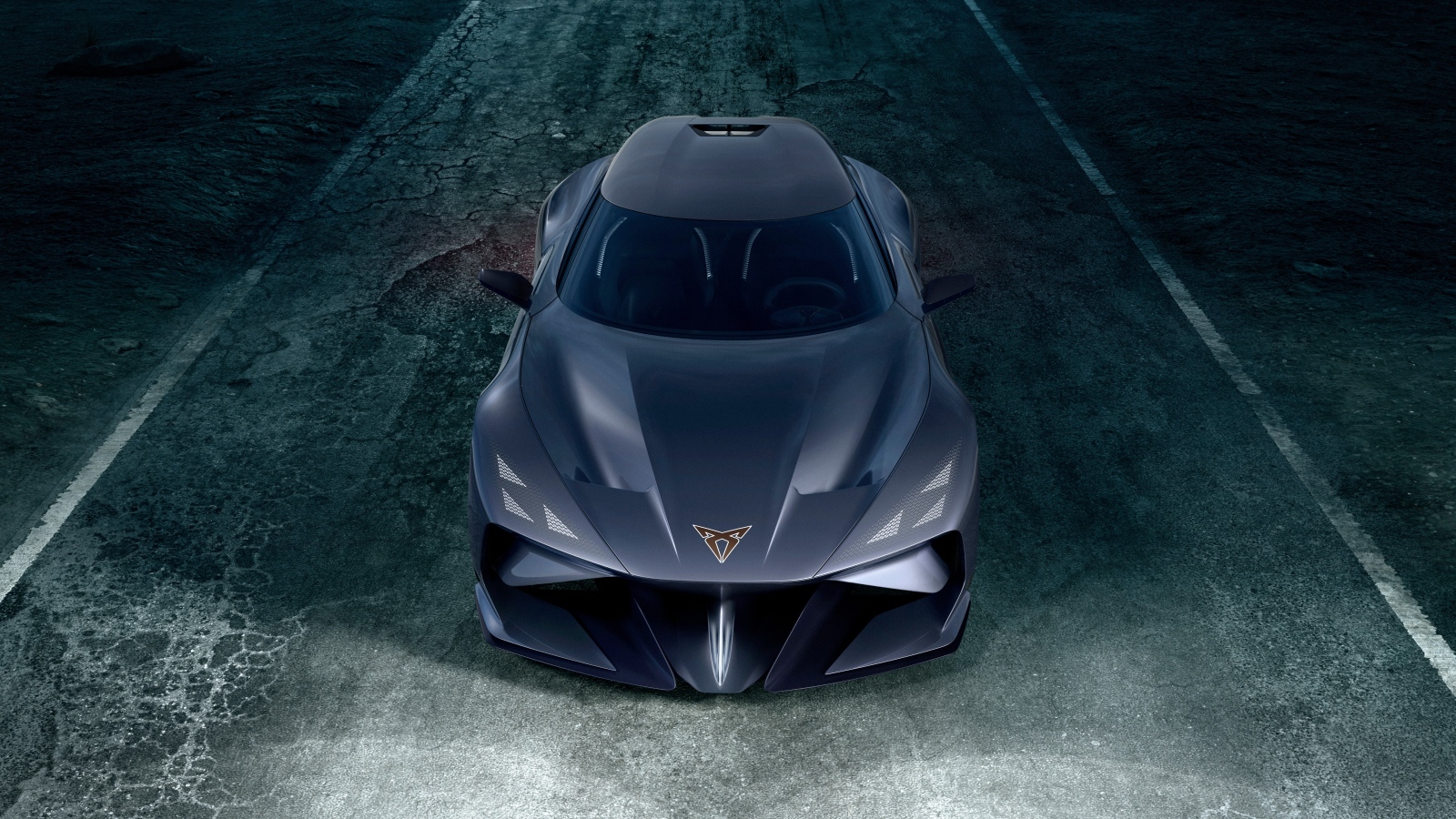 Новый быстрый автомобиль Cupra DarkRebel