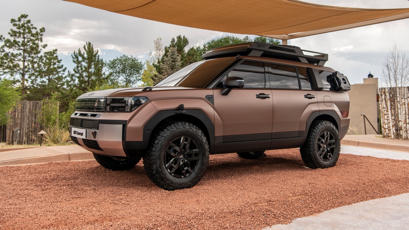 Большой внедорожник Hyundai Santa Fe XRT Concept