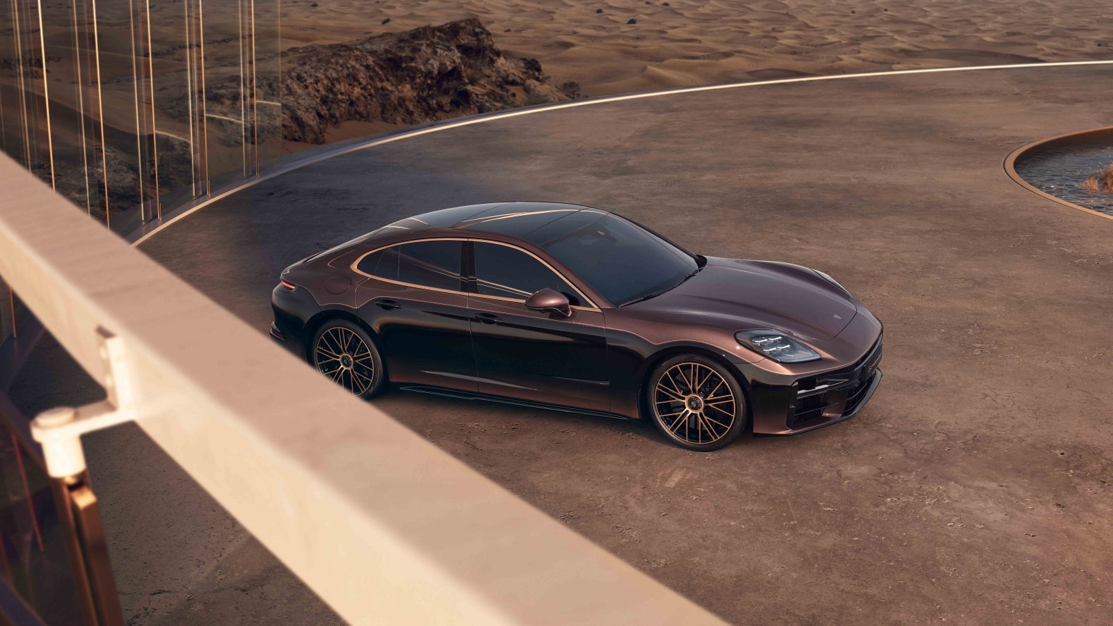 Вид сверху на автомобиль Porsche Panamera Turbo E-Hybrid Sonderwunsch 2024