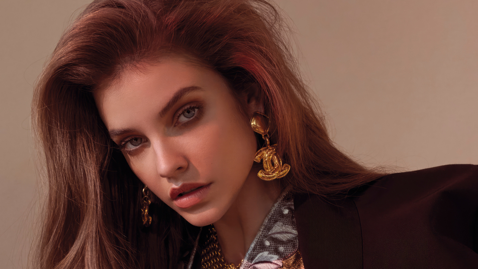 Красивые глаза у модели Барбара Палвин