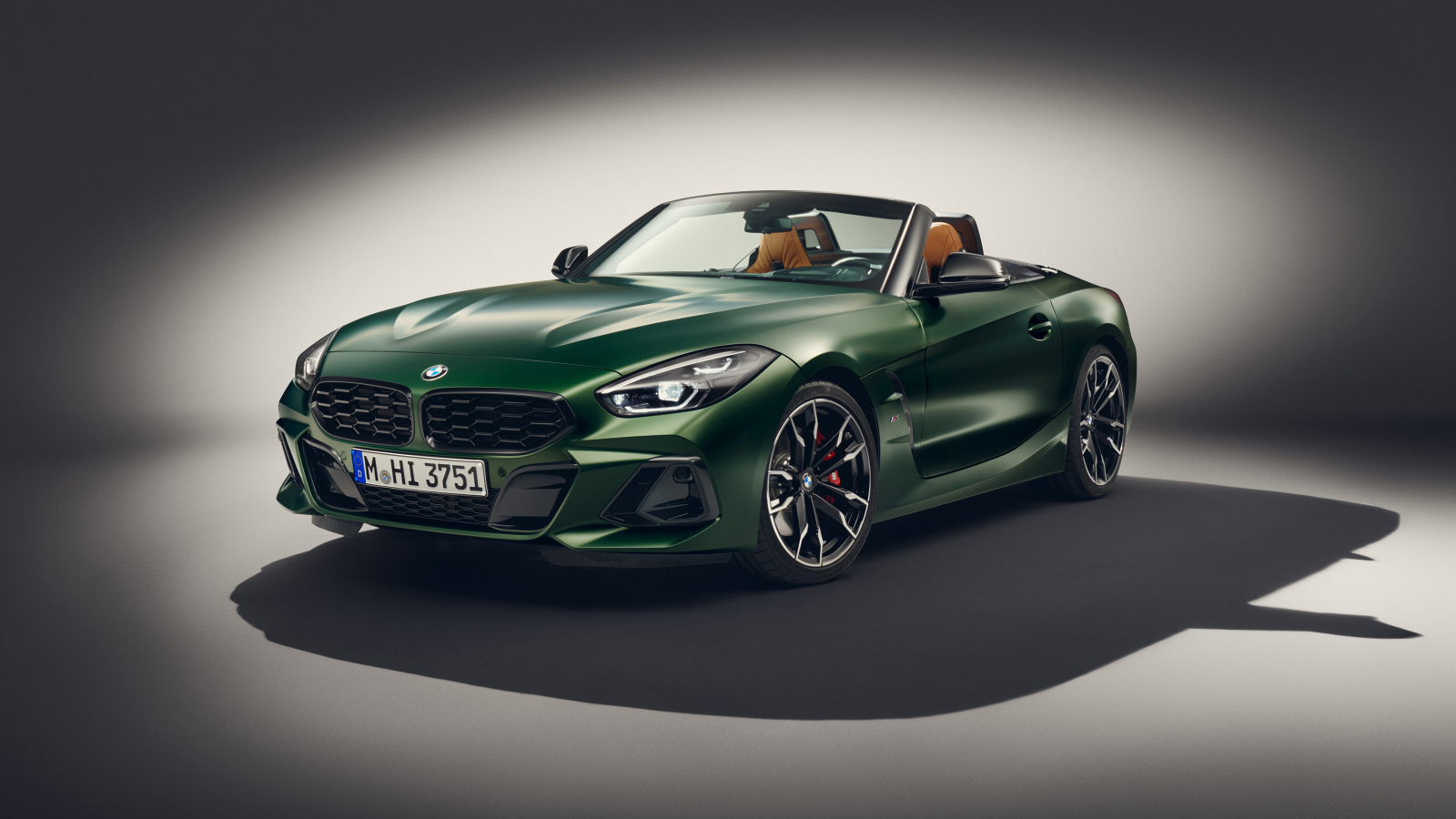 Кабриолет BMW Z4 M40i MT Pure Impulse Edition 2024 года вид спереди