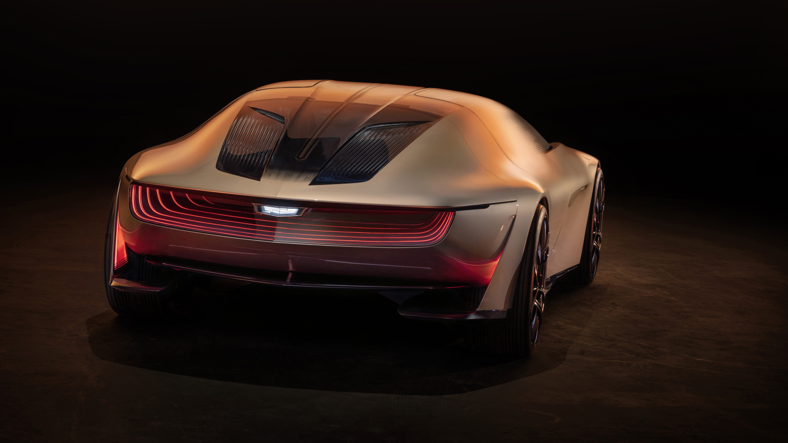 Автомобиль Cadillac Opulent Velocity Concept 2024 года вид сзади