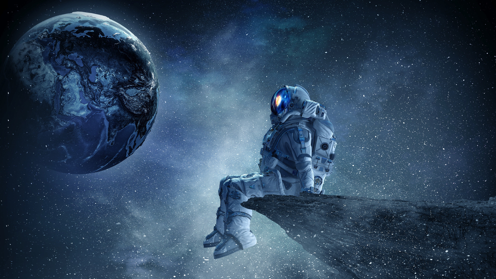 Астронавт сидит на остром крае планеты на фоне Земли