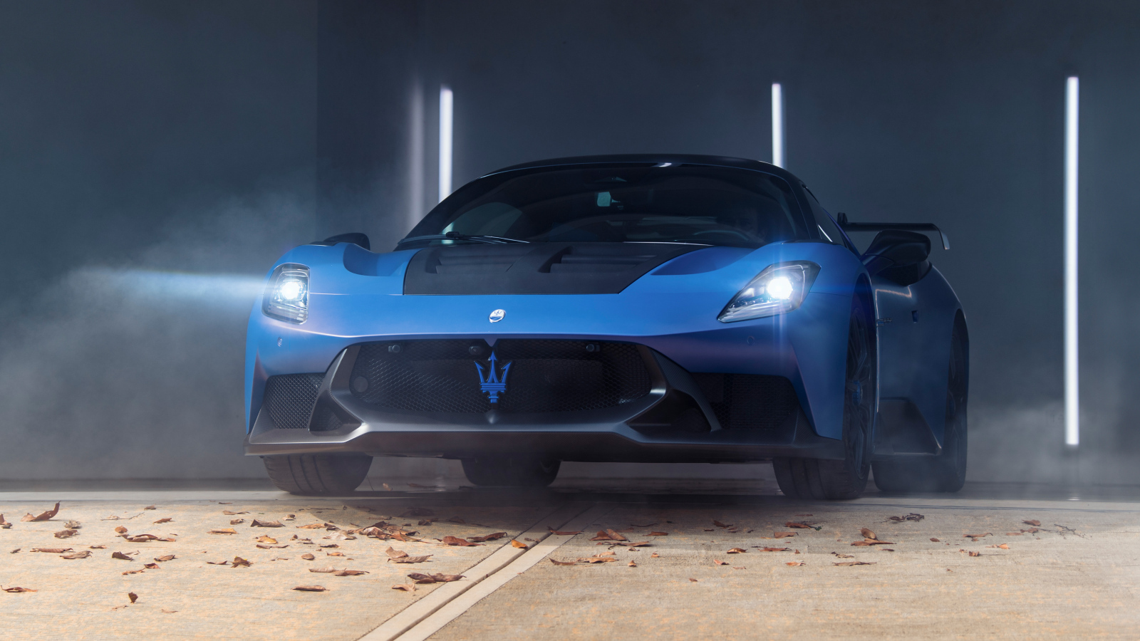 Автомобиль Maserati GT2 Stradale