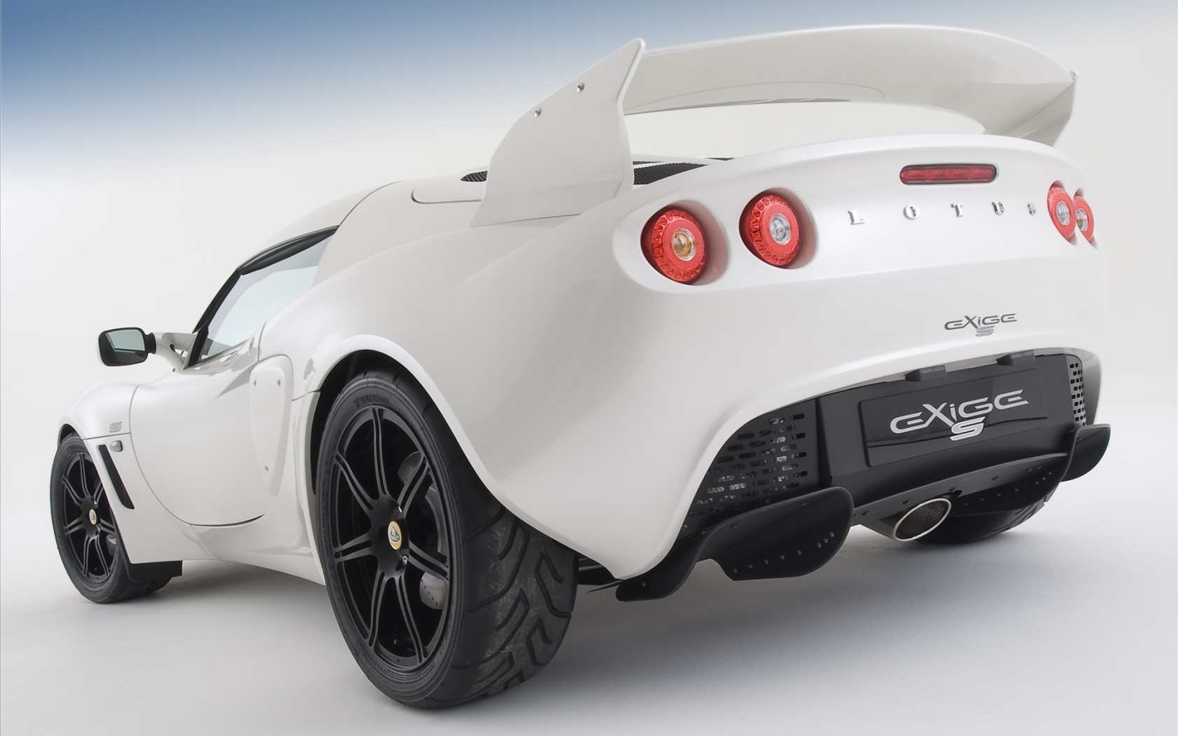 Спортивный автомобиль Lotus Exige S