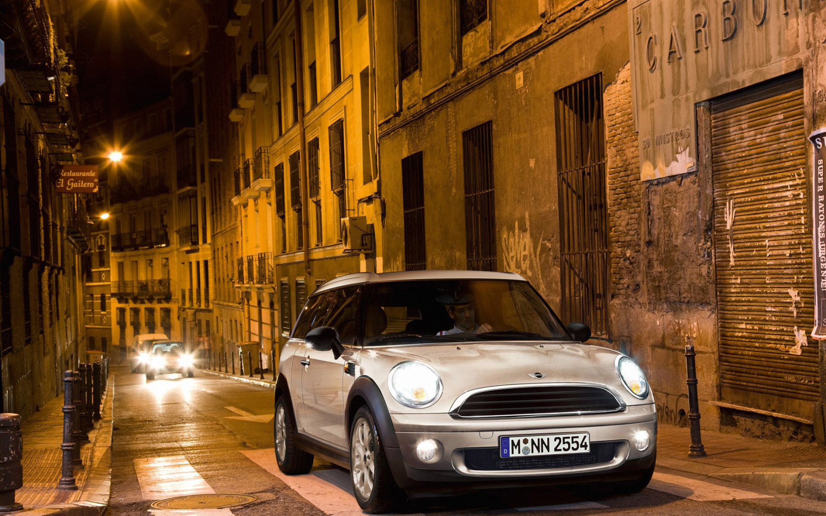 Mini Cooper  в городе