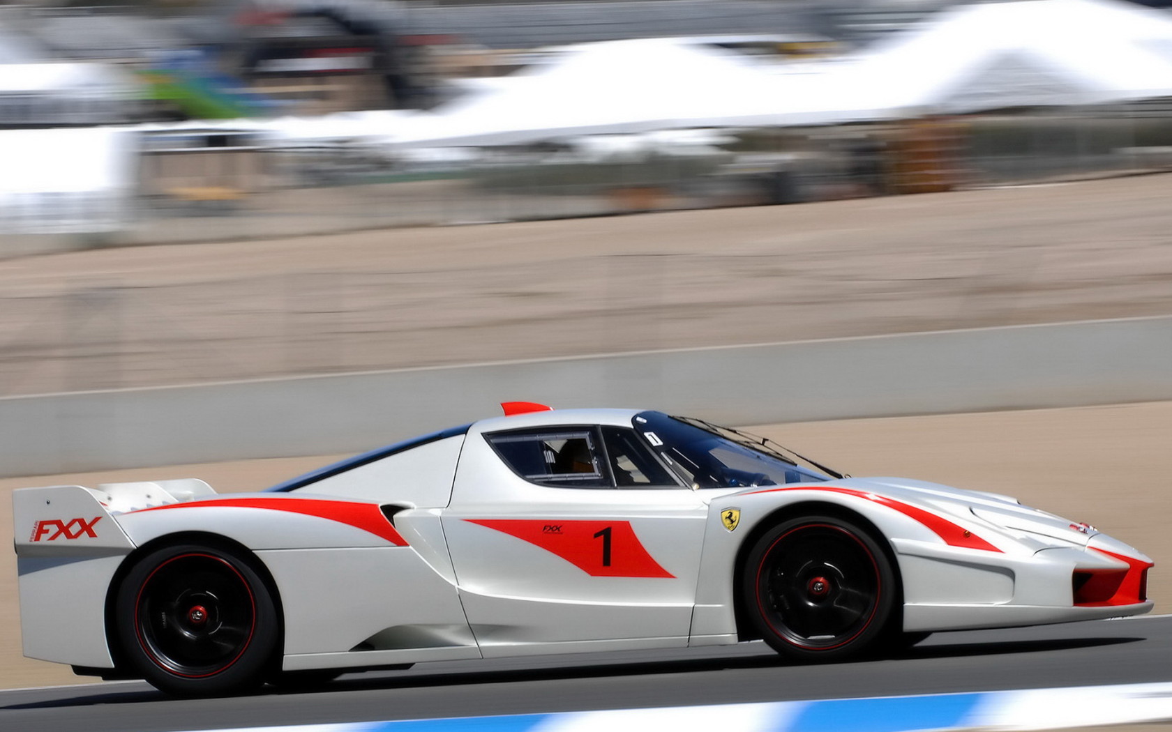 Феррари FXX на гонке