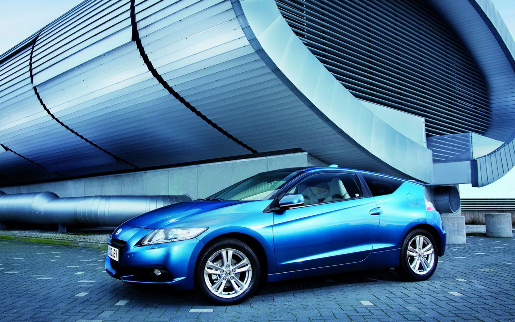 Хонда СR-Z совершенство форм