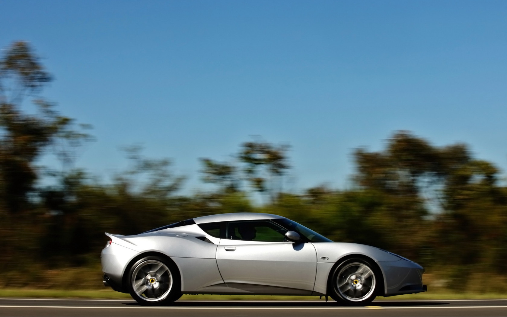 Lotus-Evora-Silver