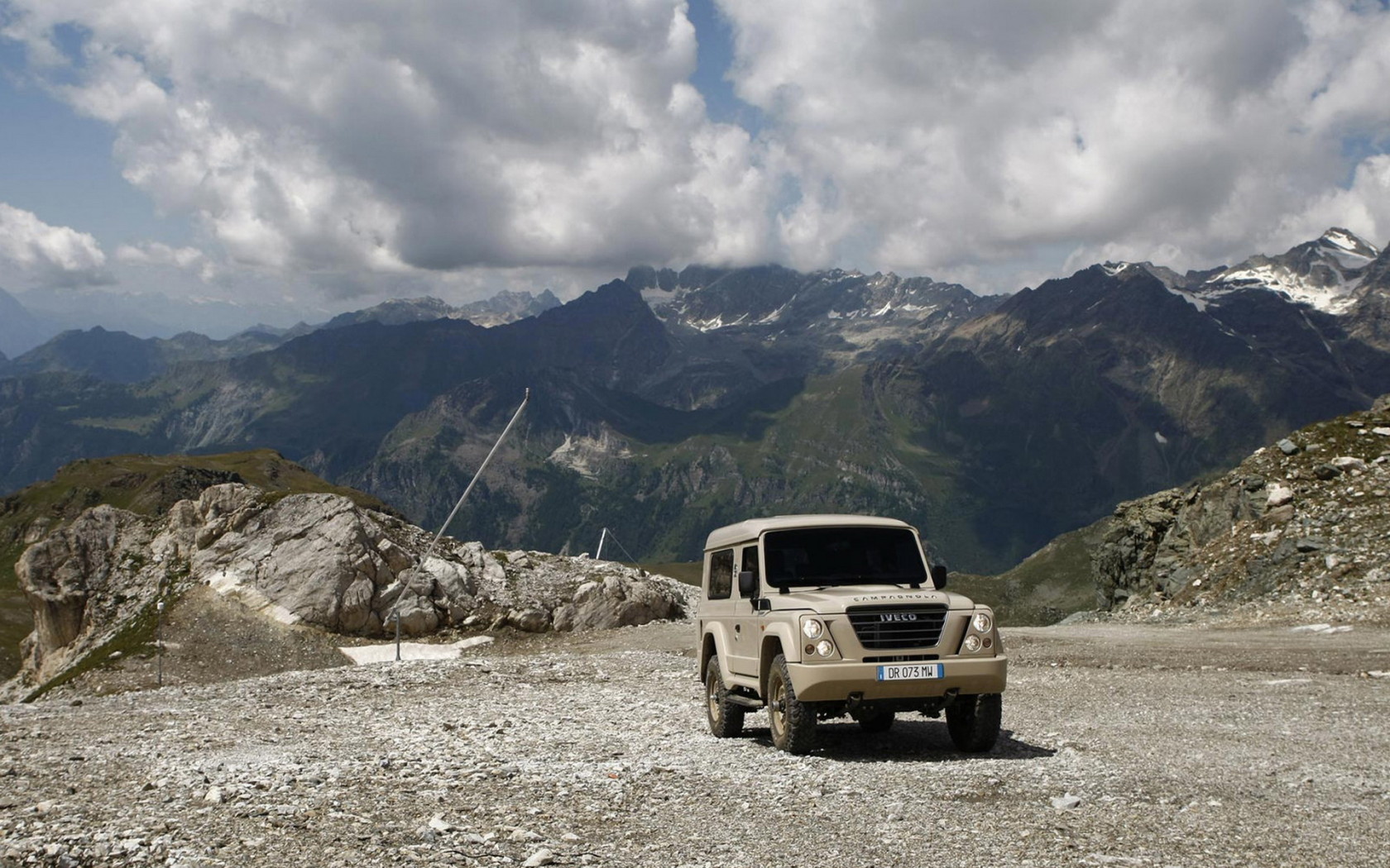 Ивеко Кампагнола на высоте гор