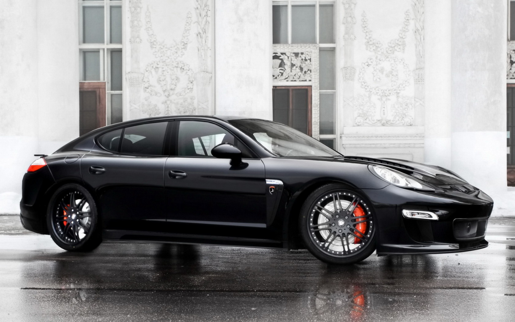 Спортивная Порше Панамера