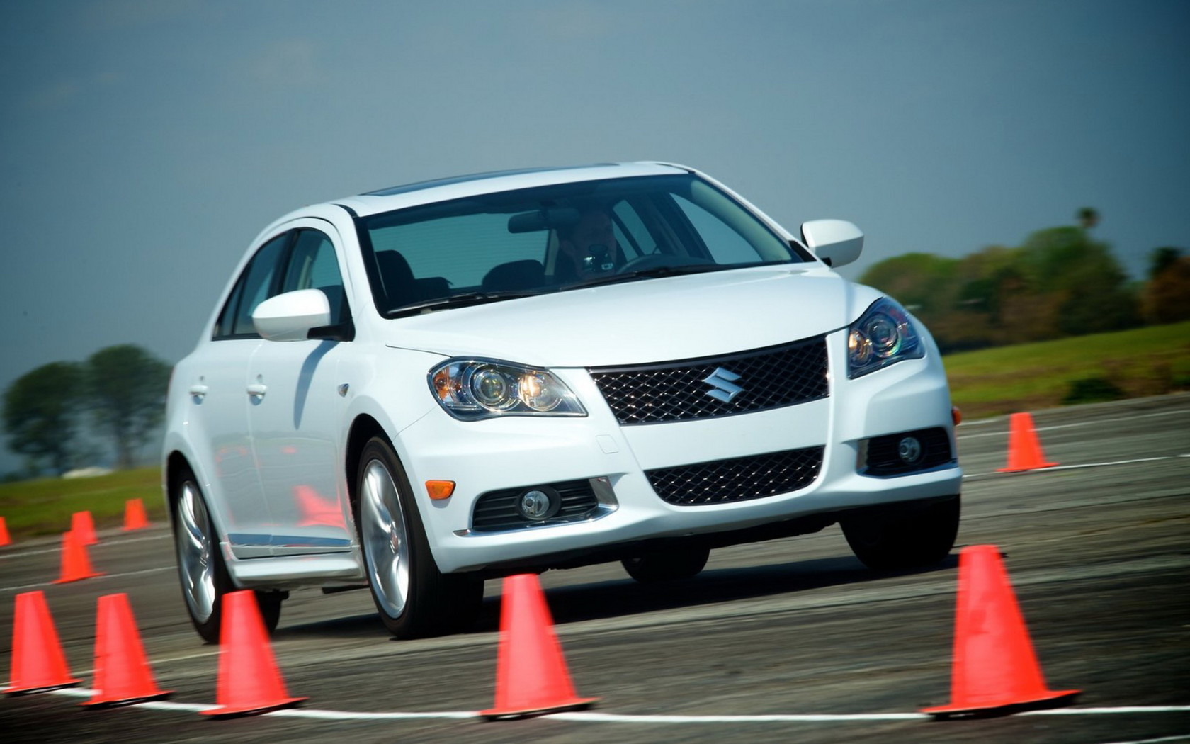 Сузуки Кизаши Спорт