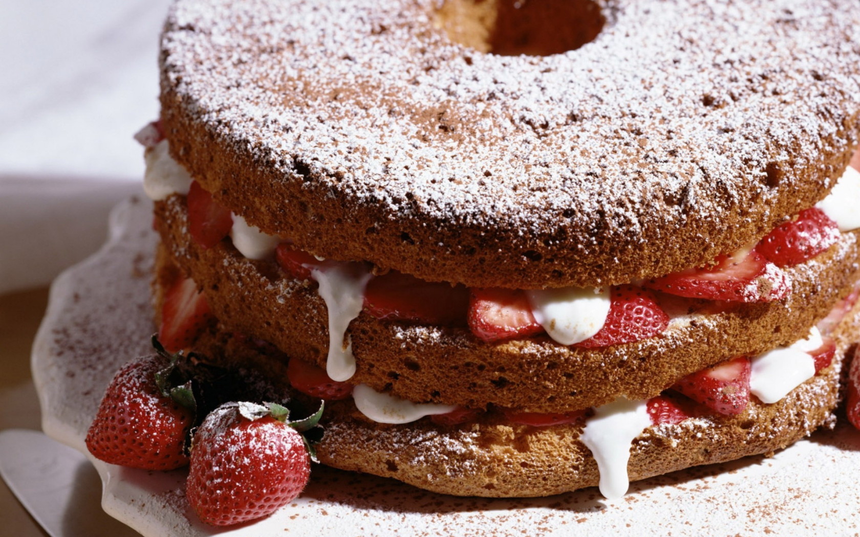 Фруктовое пирожное