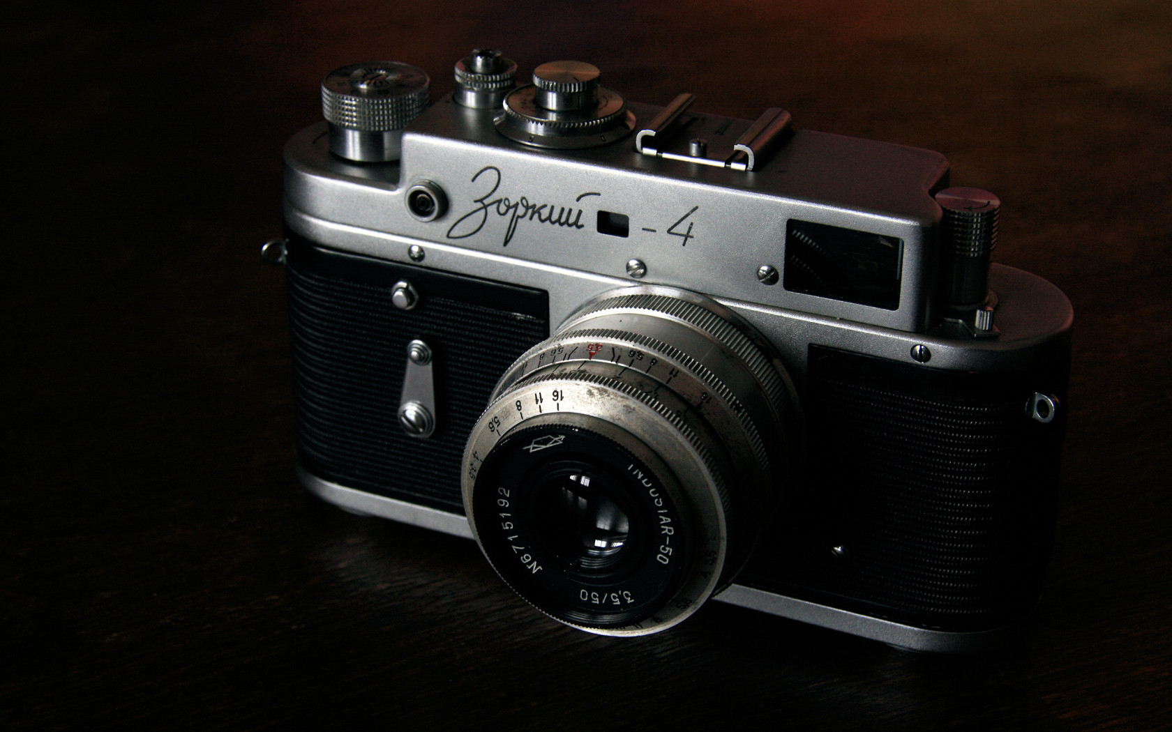 Старый фотоаппарат