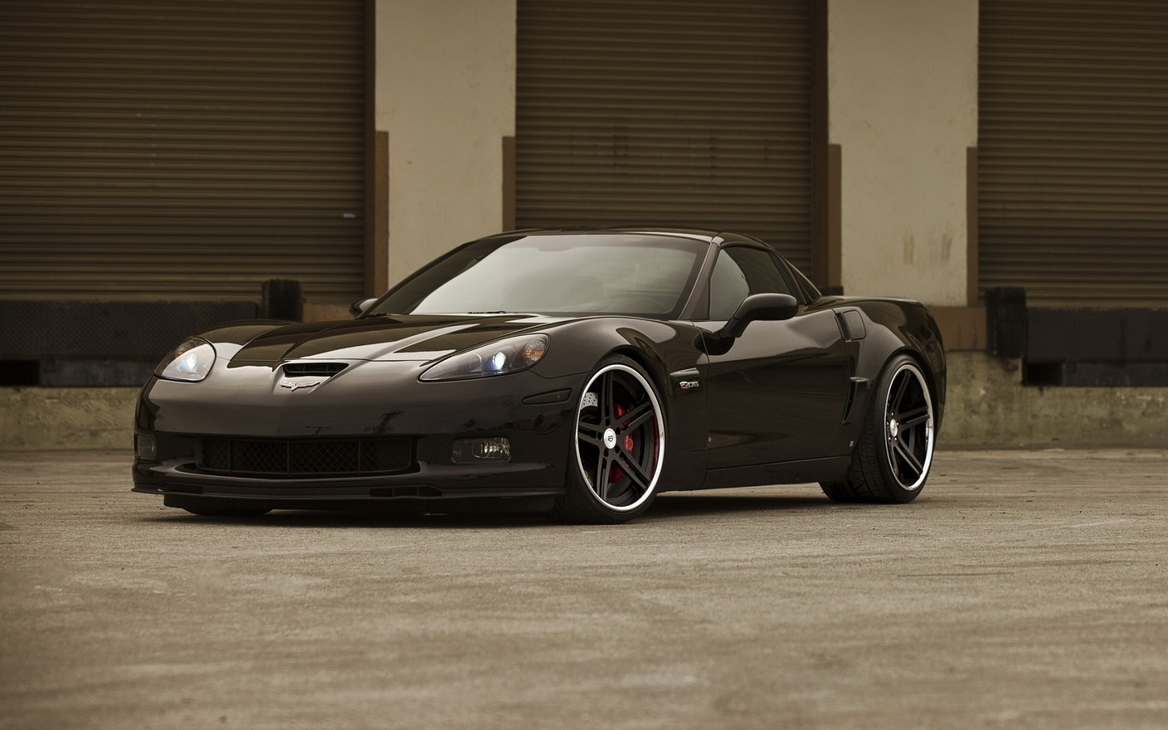 Chevrolet-Corvette Black