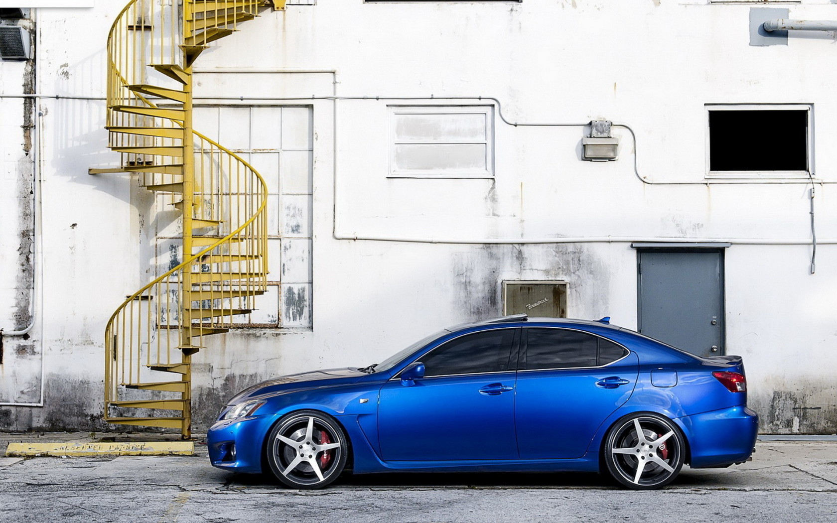Lexus IS