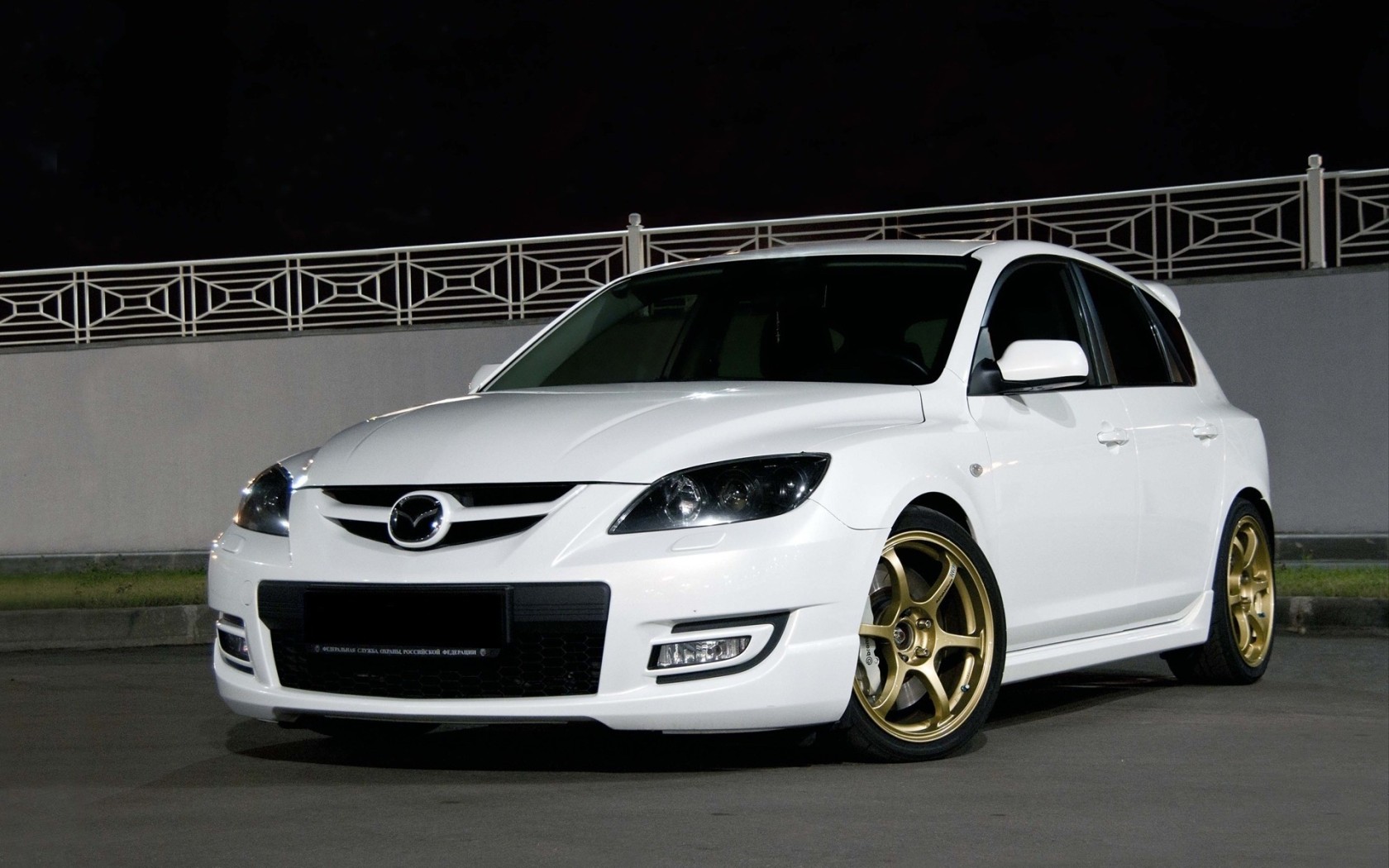 Mazda 3 MPS, белая
