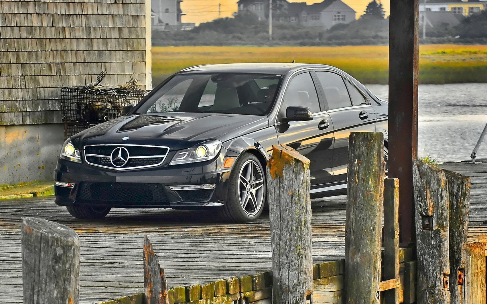 Mercedes-Benz-C63 AMG