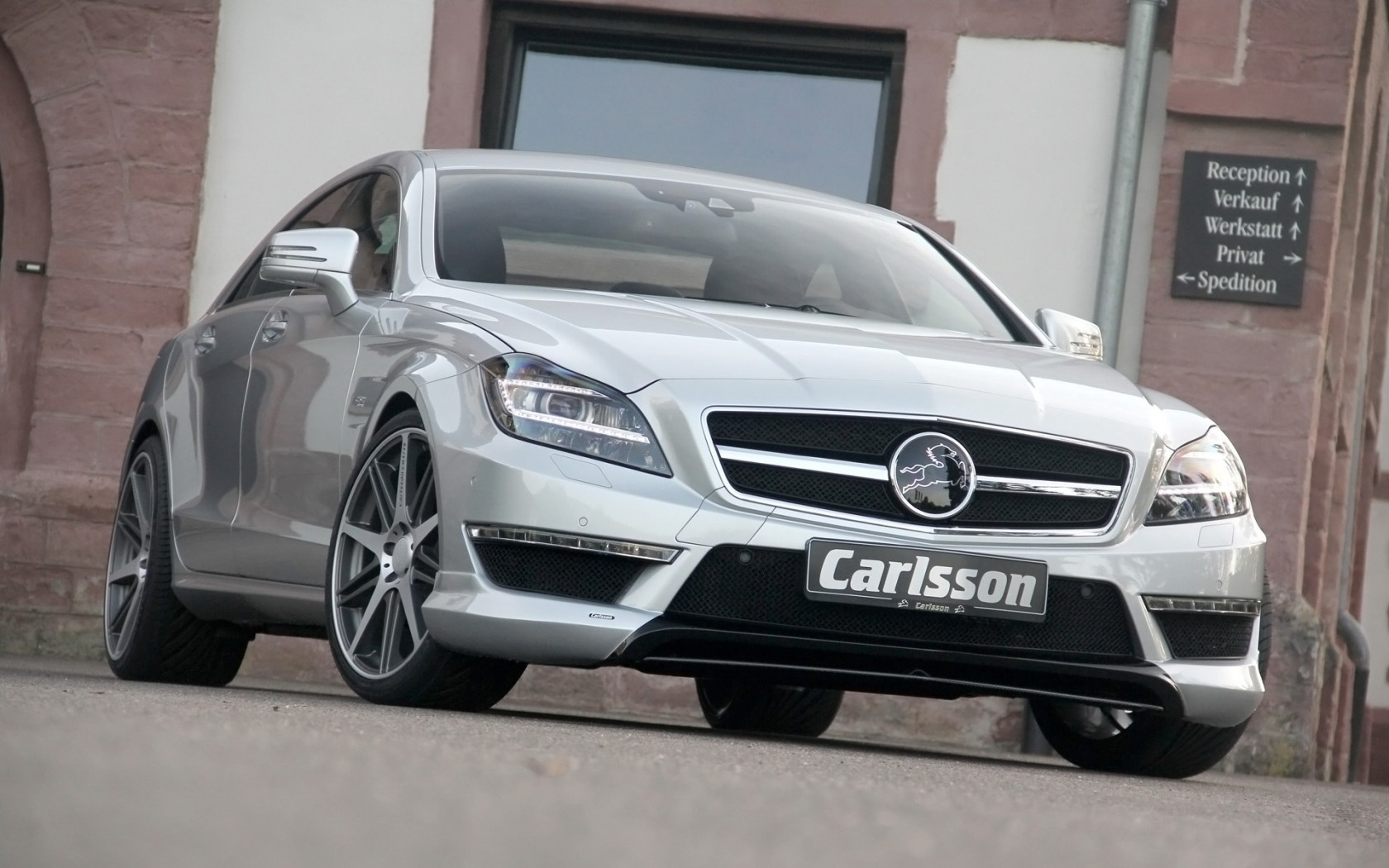 Mercedes-Benz-CLS-63-AMG