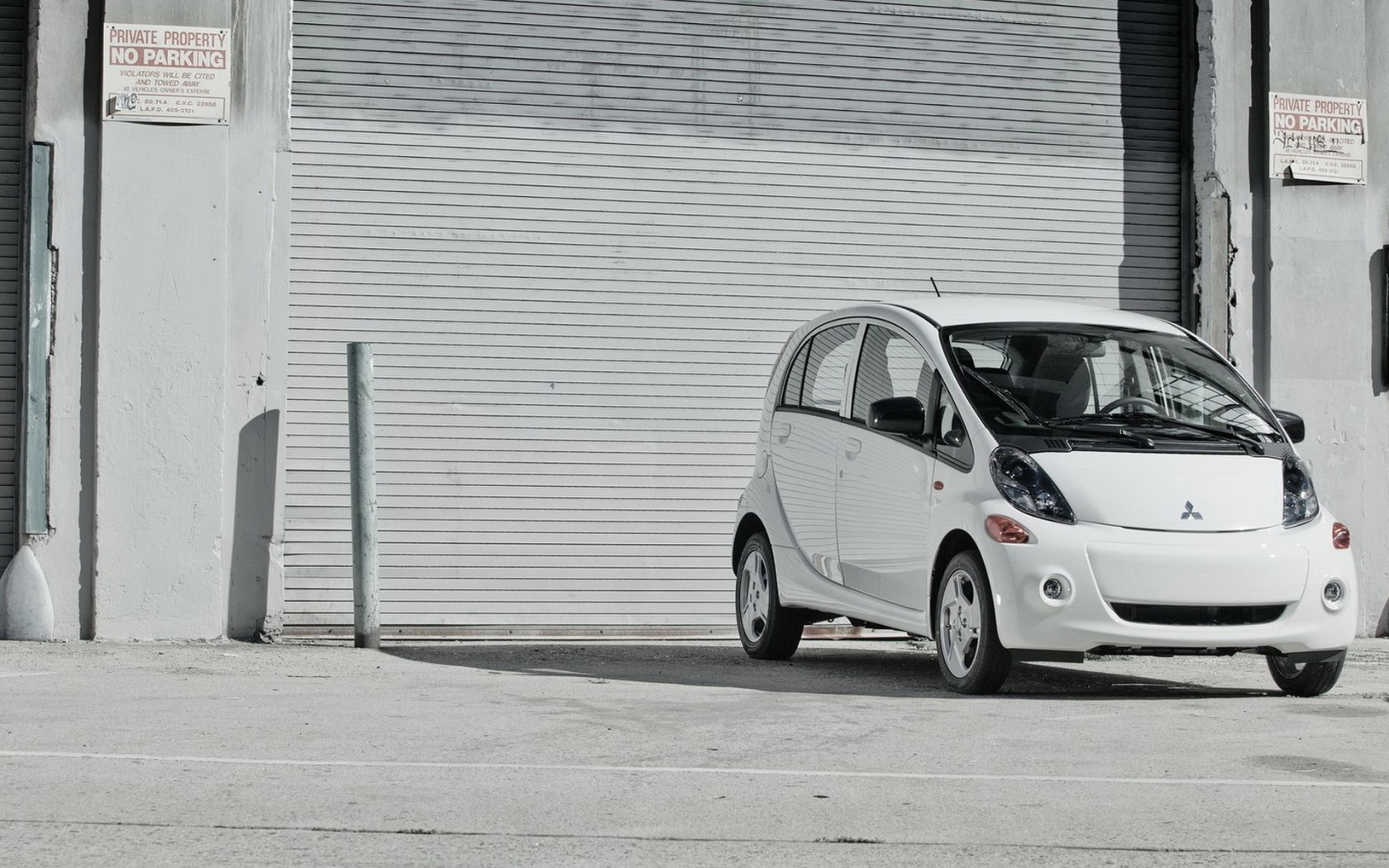 Mitsubishi-i-MiEV US Version