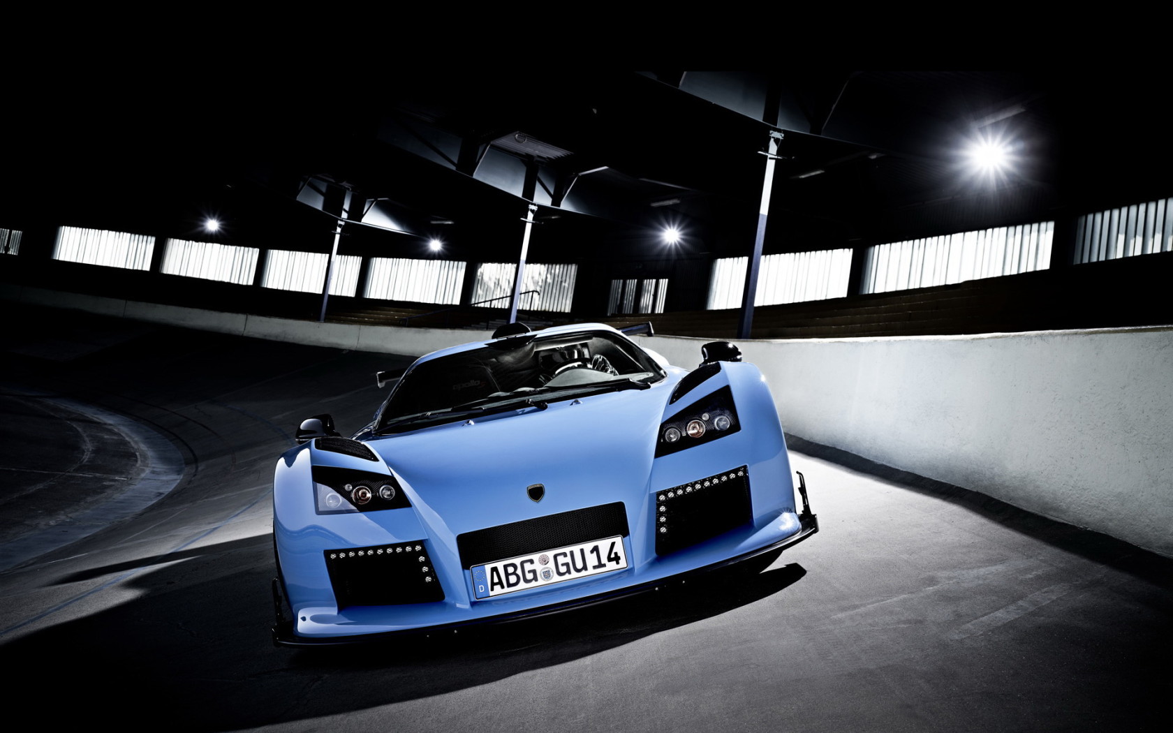 Gumpert-Apollo-S-Front