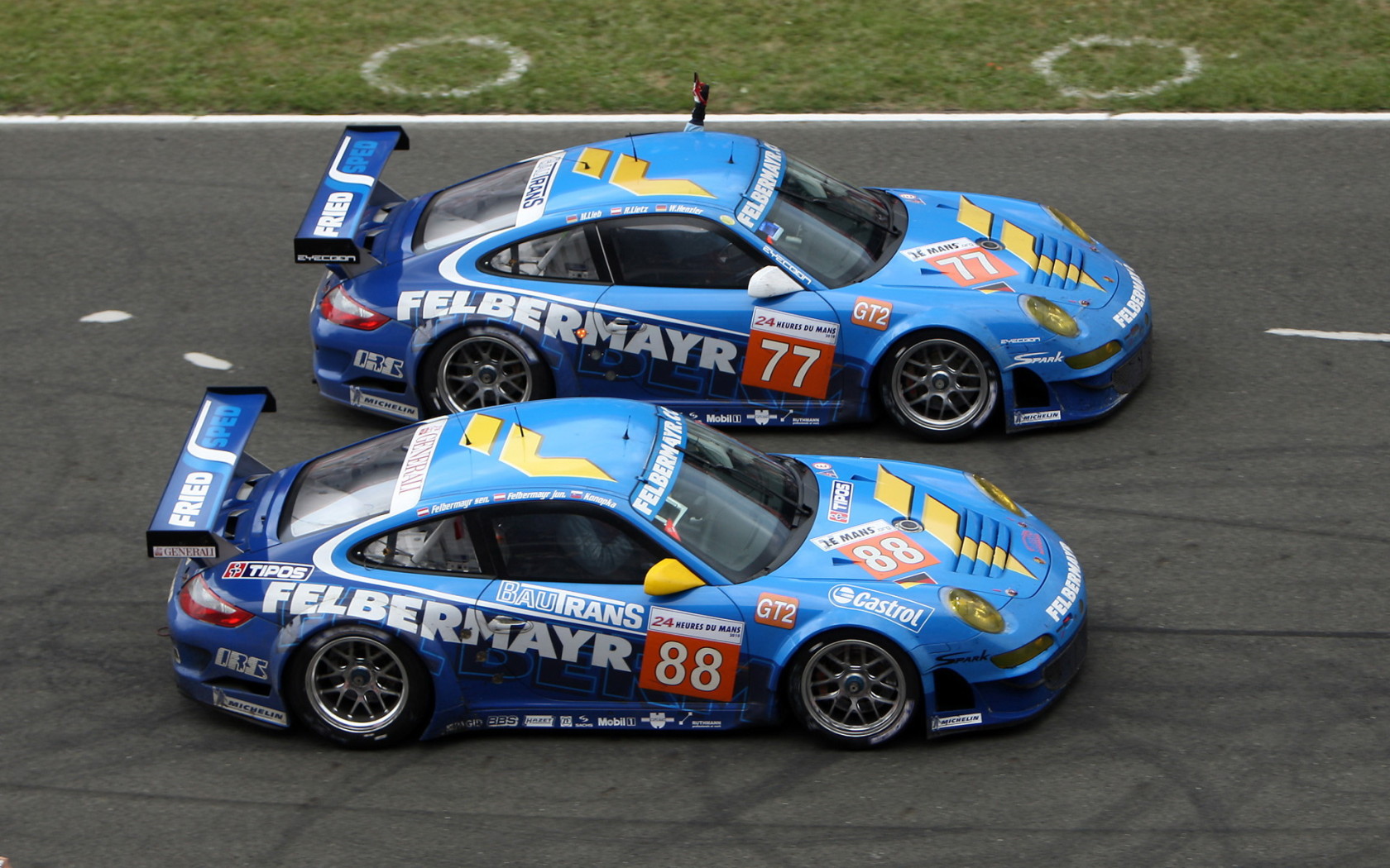 Porsche-911-GT3-RSR-Racing