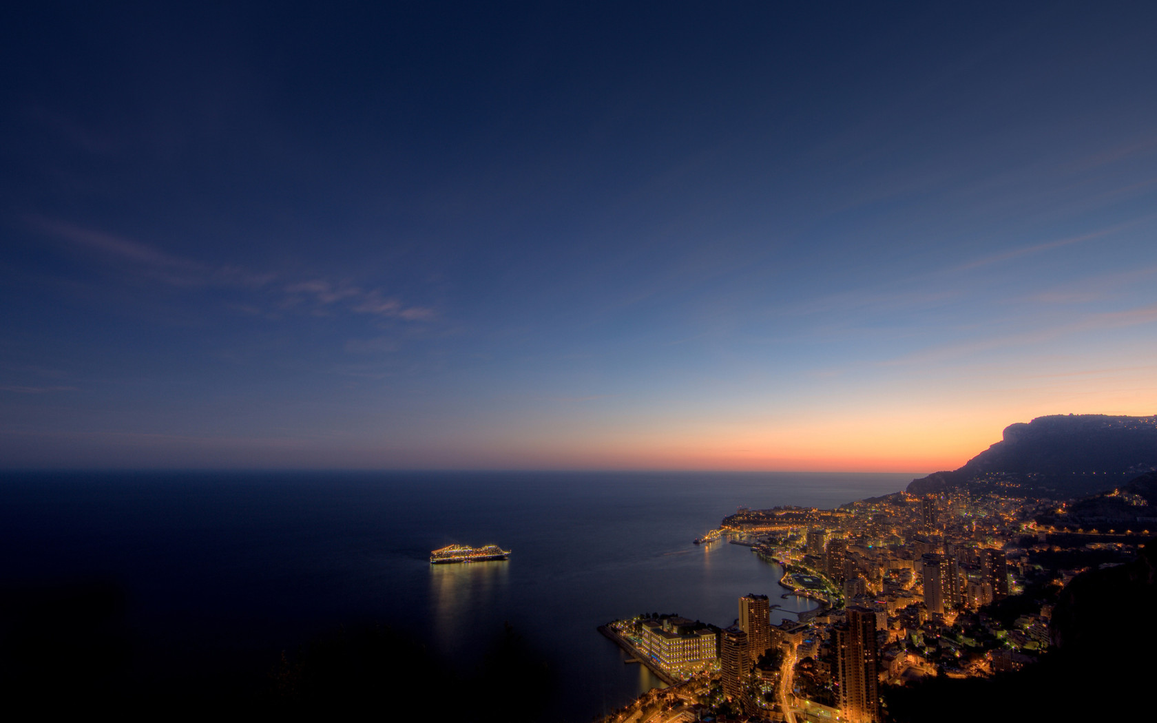Ночной Монако