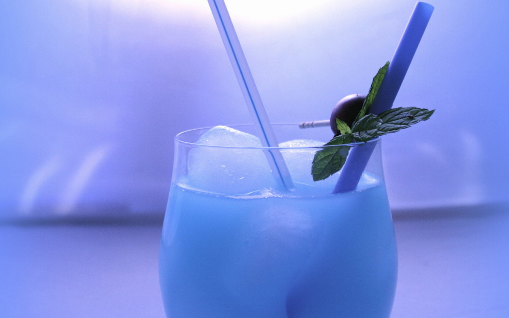 Коктейль со льдом