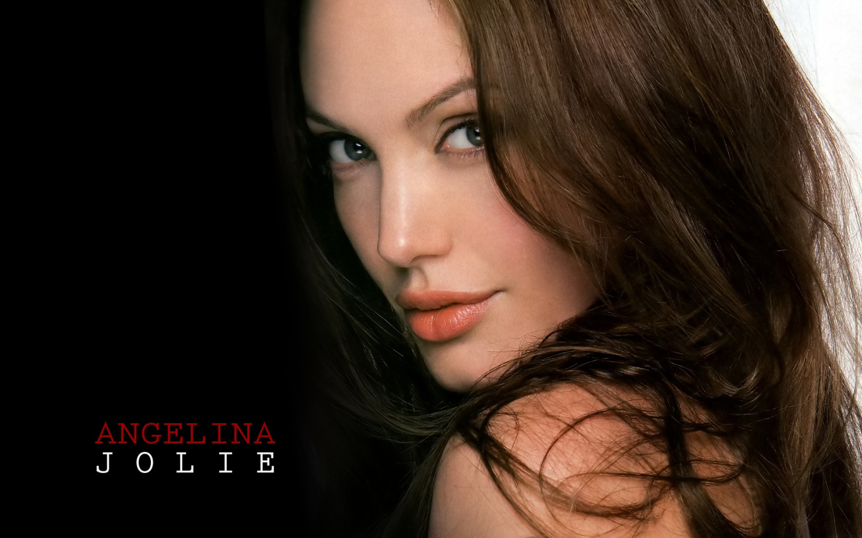 актриса Анджелина Джоли (Angelina Jolie)