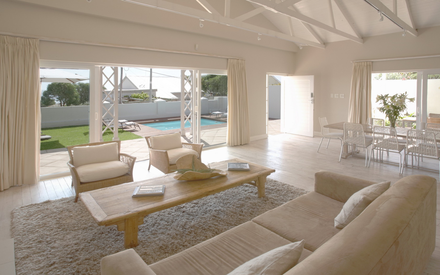 Солнечная гостиная