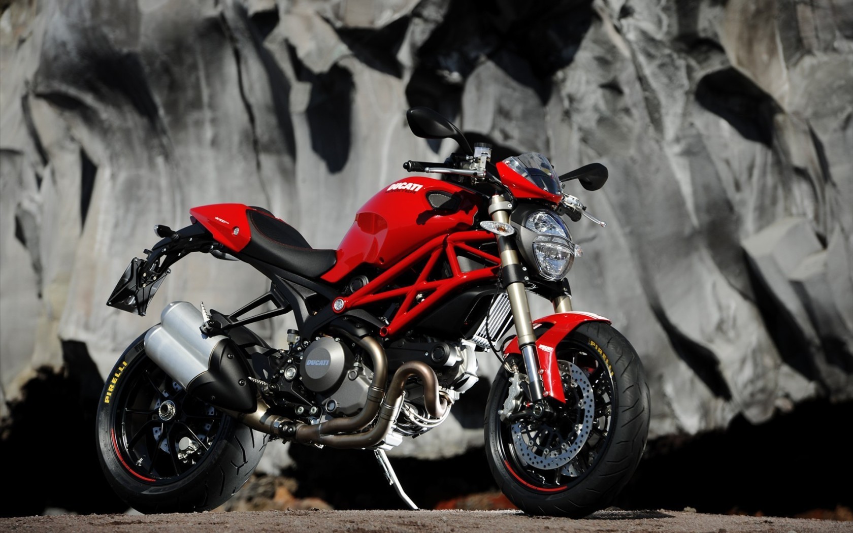 Ducati Monster 1100 EVO