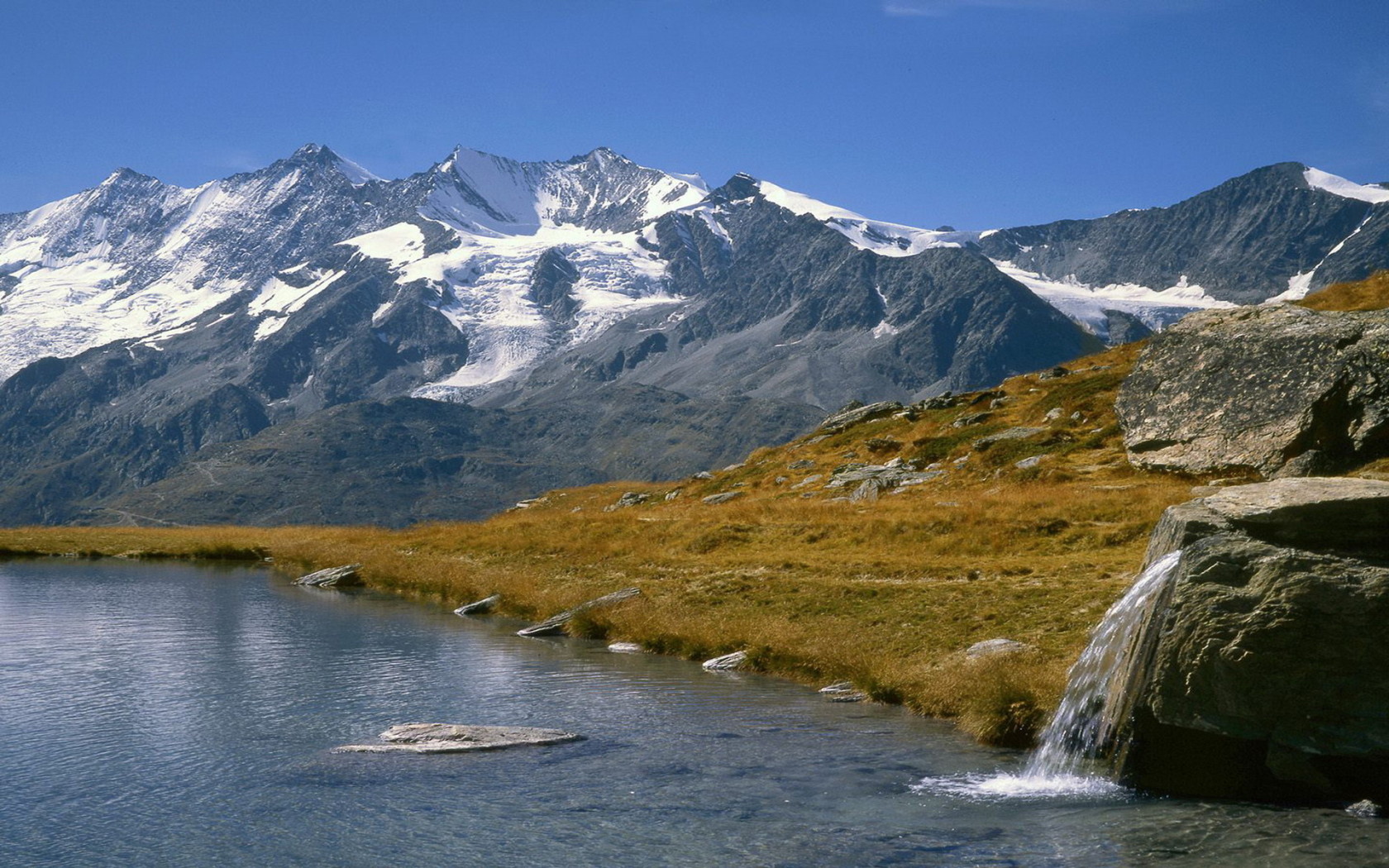 Заснеженные вершины