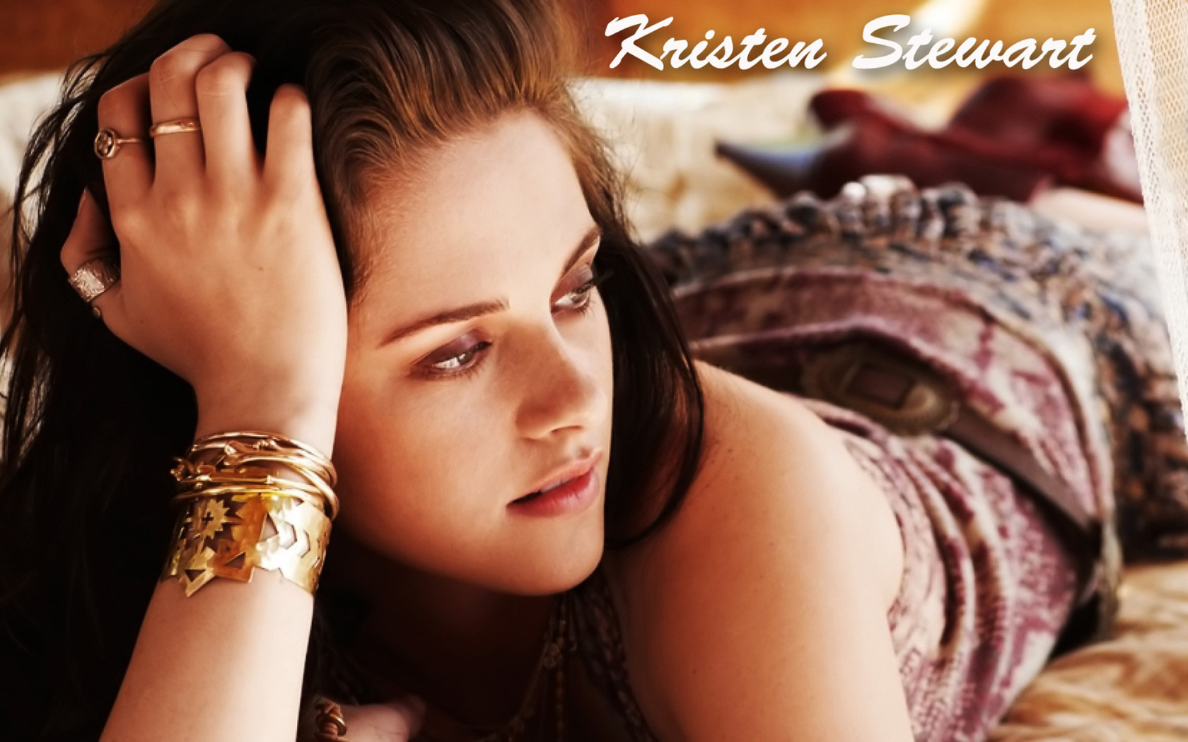 Загадочная Кристен Стюарт (Kristen Stewart)