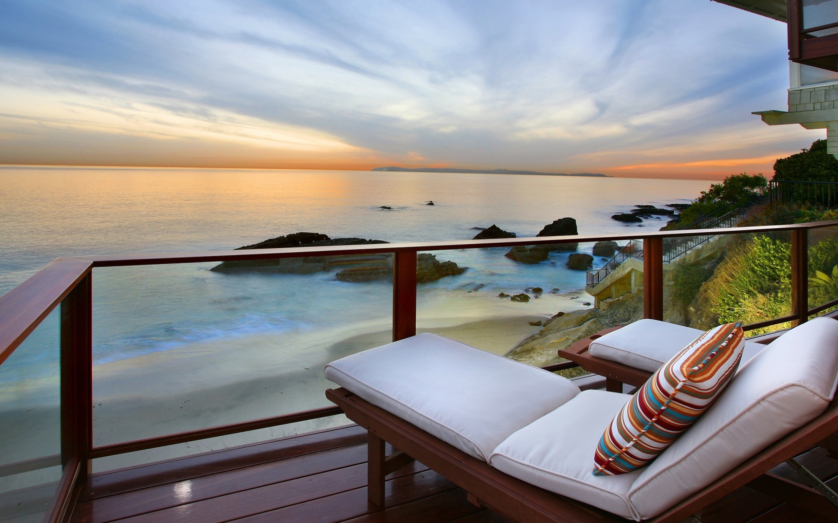 Веранда у побережья