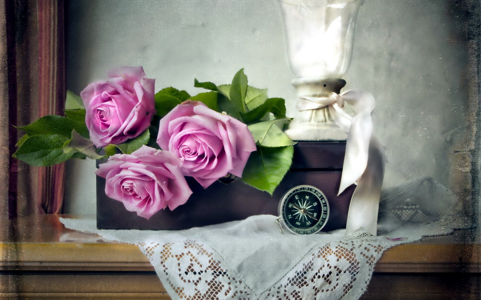 Лиловые розы