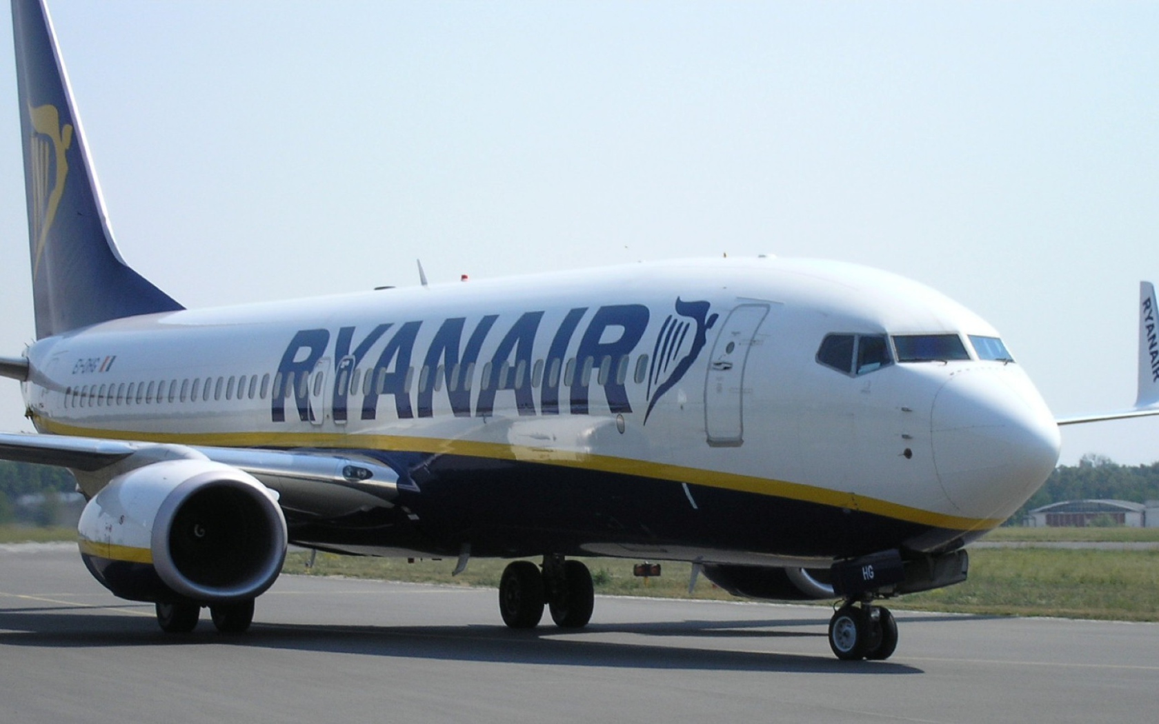 Самолет Ryanair