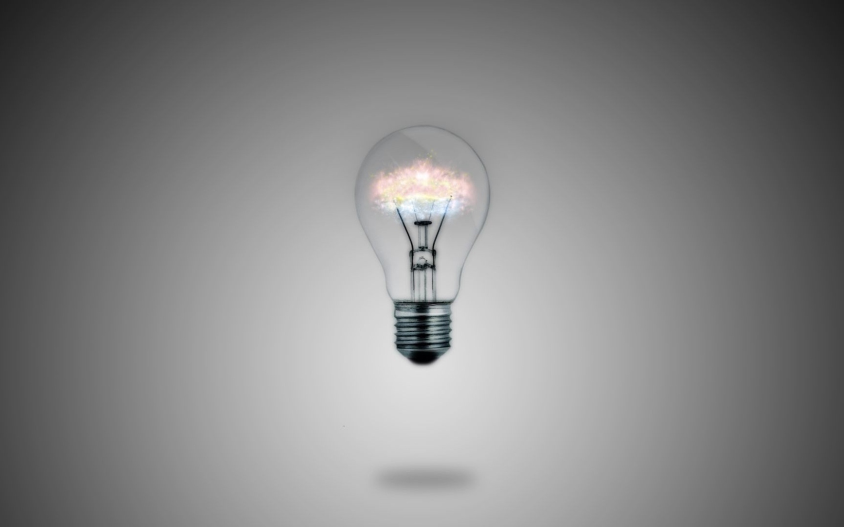 Светящеяся лампочка накаливания