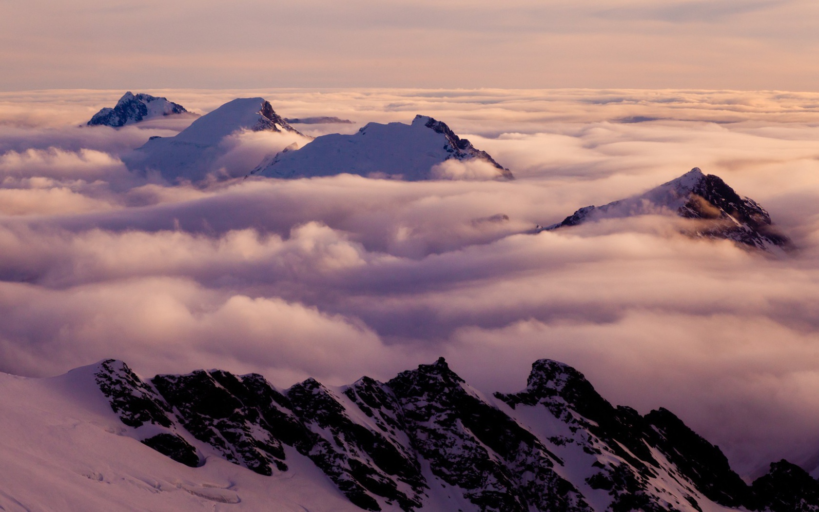 Облака над горами