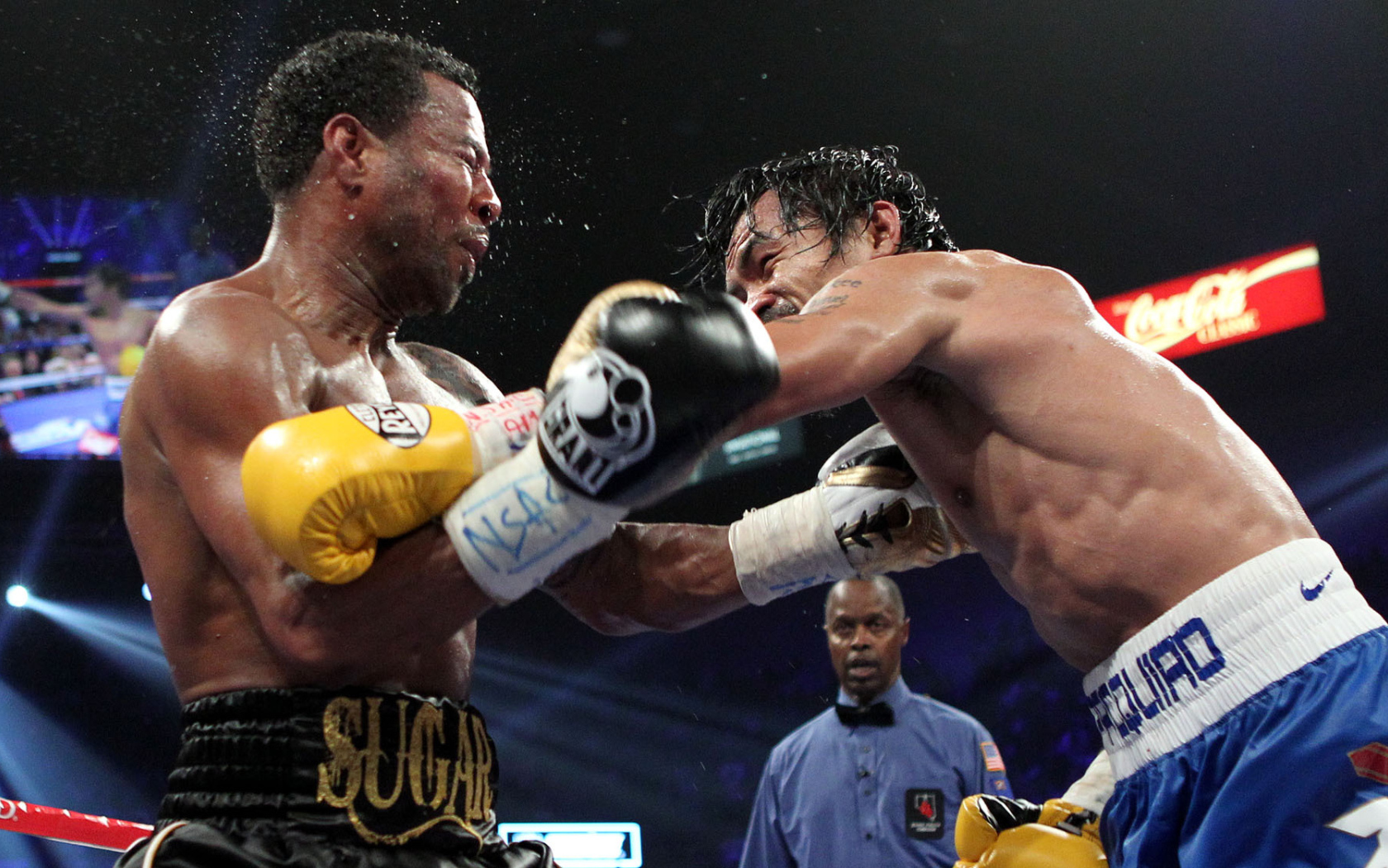 Боксер Шейн Мосли против Пакьяо