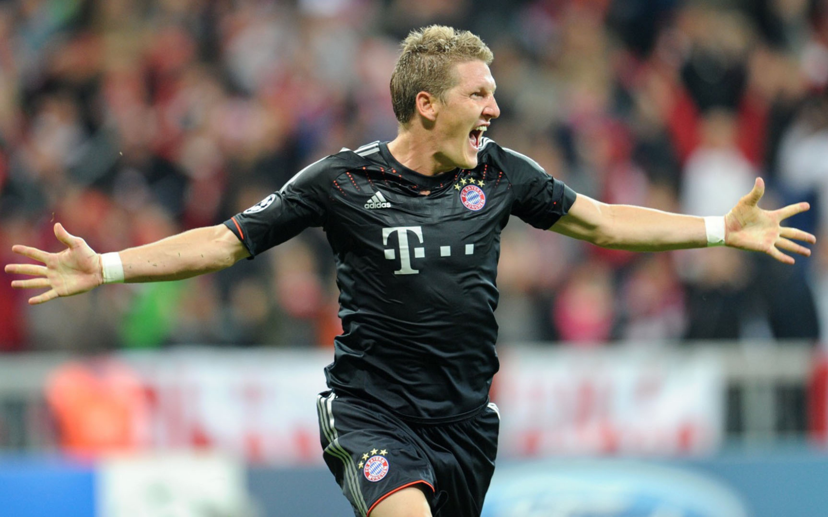 Футболист Баварии Бастиан Швайнштайгер