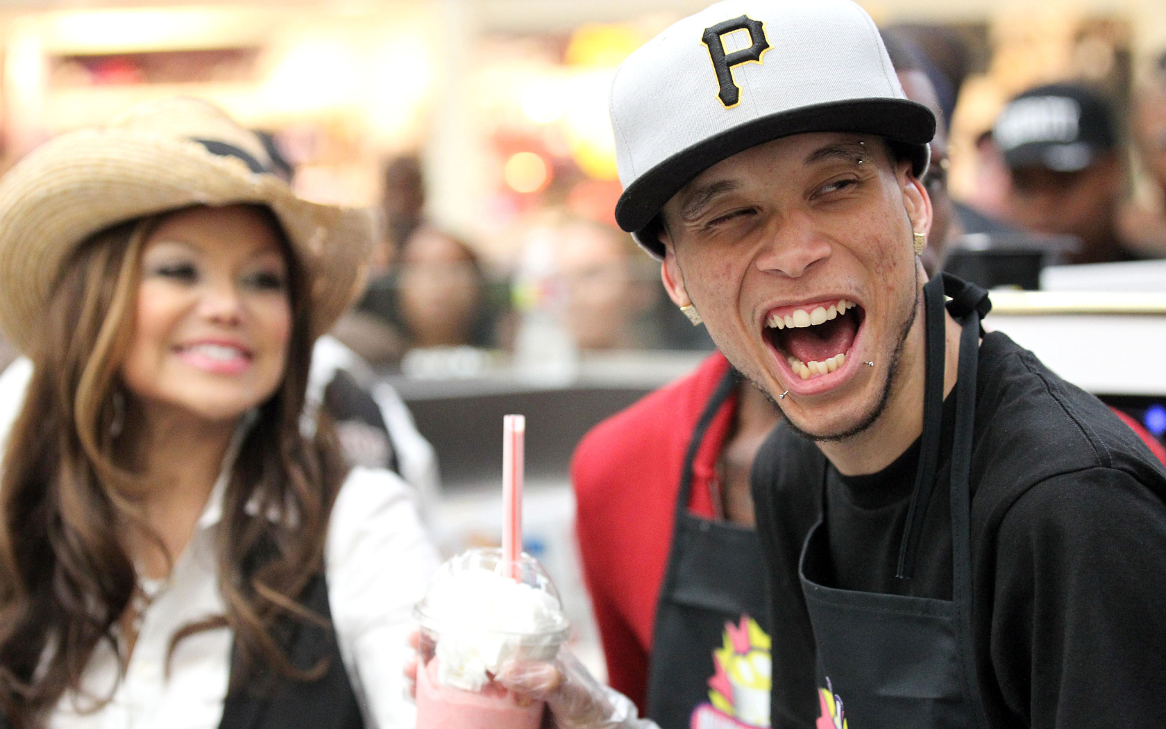 Парень в кепке, swag