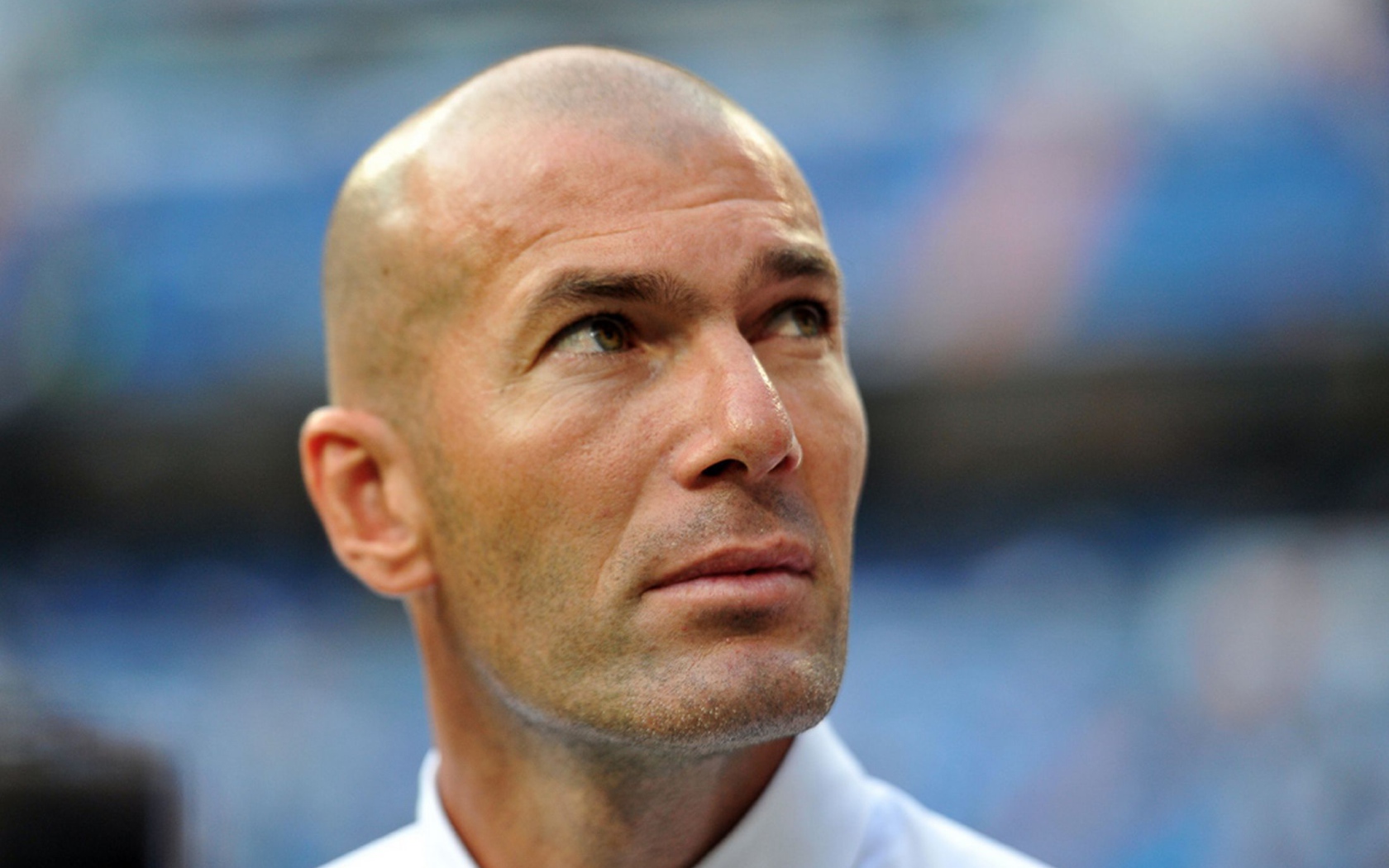 Легенда футбола Зинедин Зидан крупным планом
